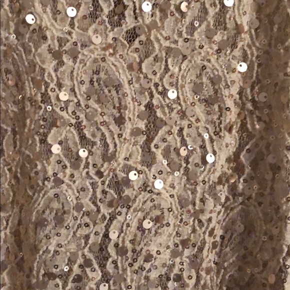 Daytrip Sequin Tank - Picture 2 of 3